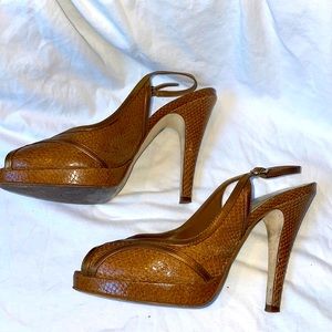 BCBG Girls Bronze Snakeskin Platform 4.5 inch Heels Slingback Open-Toe